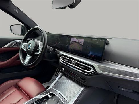 Used 2024 BMW 430i xDrive Coupe w/ M Sport Package AWD/4WD image 39