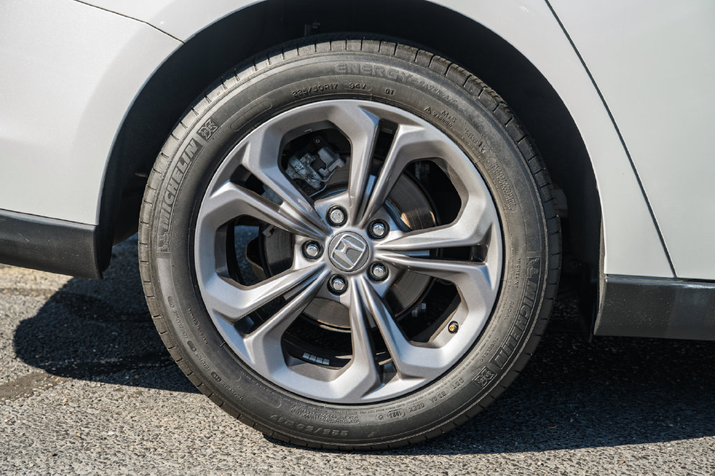 Certified 2023 Honda Accord EX image 14