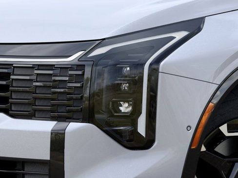 New 2026 Kia Sportage SX image 10