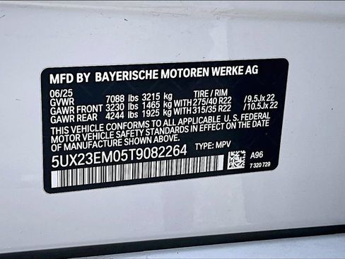 Used 2026 BMW X7 xDrive40i w/ Executive Package AWD/4WD image 16