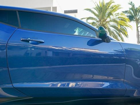 Used 2019 Chevrolet Camaro ZL1 image 31