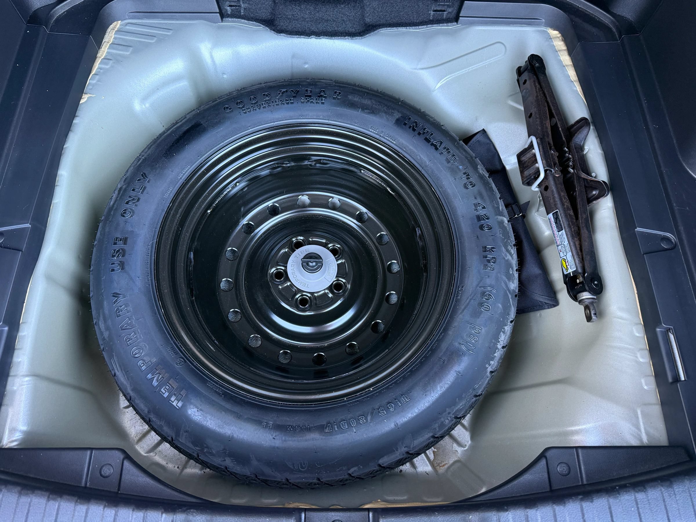 Used 2015 Honda CR-V EX-L image 24