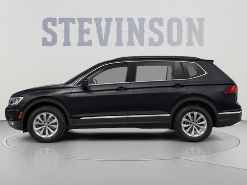 Used 2019 Volkswagen Tiguan SEL FWD image 3