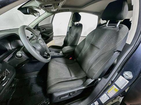 Used 2025 Honda Accord SE image 15