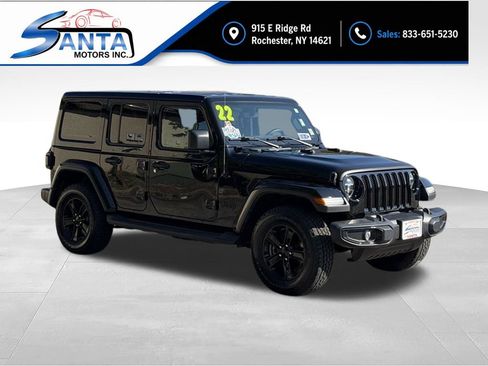 Used 2022 Jeep Wrangler Unlimited Sahara AWD/4WD image 3