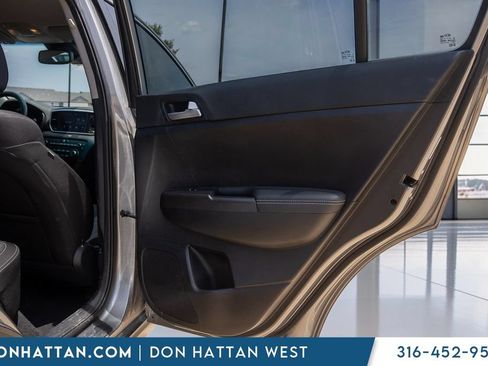 Used 2021 Kia Sportage LX FWD image 24