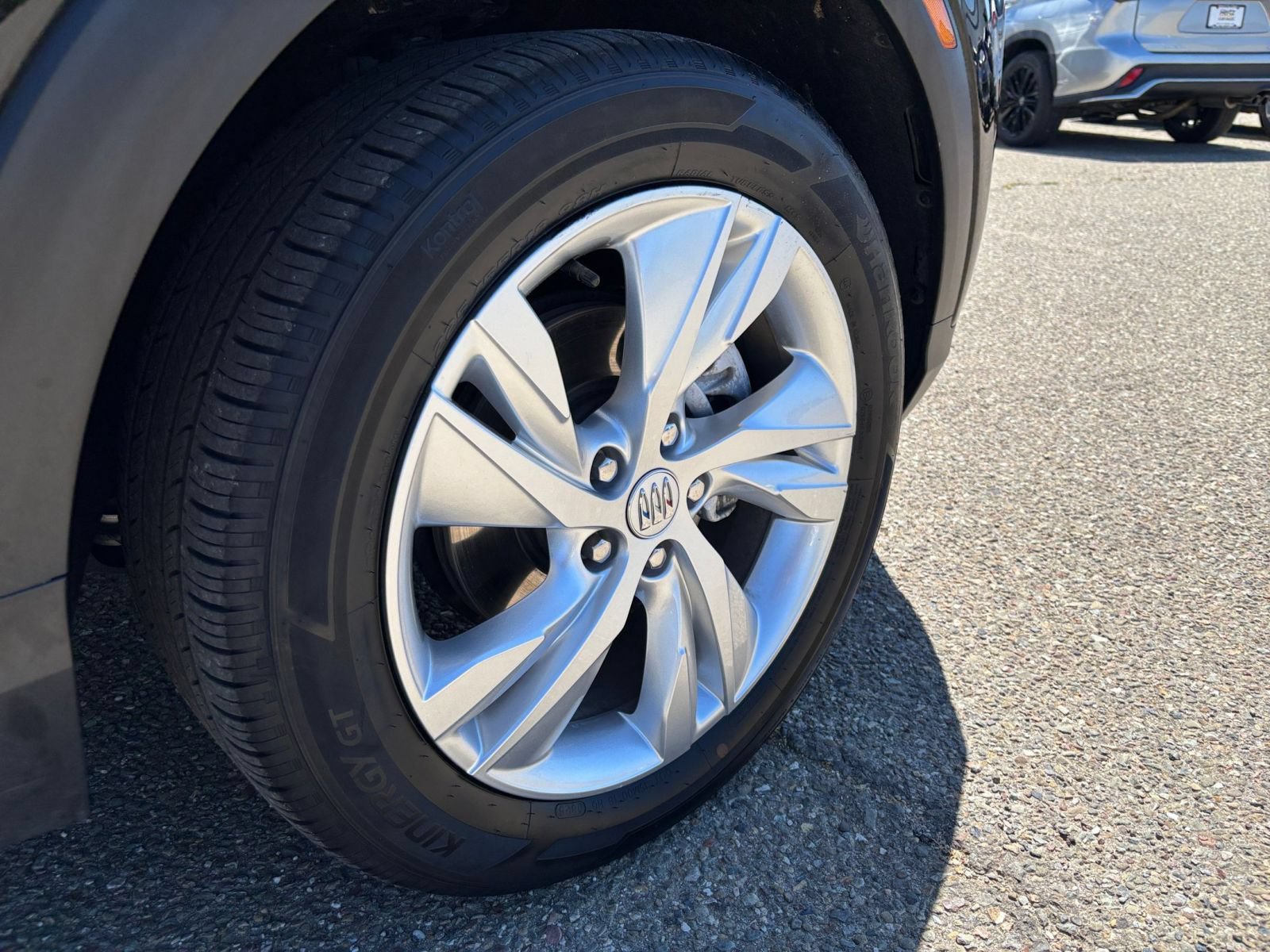 Used 2025 Buick Encore GX Preferred FWD image 29