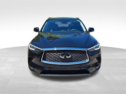 Used 2023 INFINITI QX50 Sensory AWD/4WD image 2