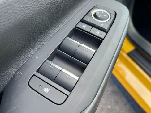 New 2026 Toyota Prius Plug-In Hybrid image 36