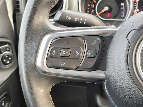 Used 2023 Jeep Gladiator Overland image 26