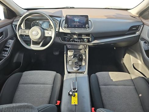 Used 2023 Nissan Rogue SV AWD/4WD image 13