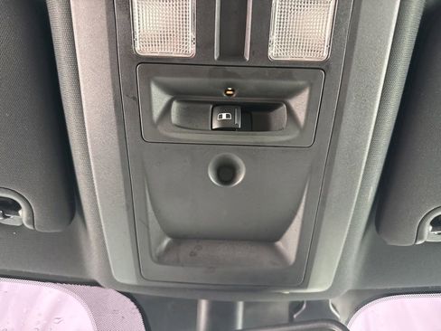 Used 2016 RAM 1500 Rebel image 33