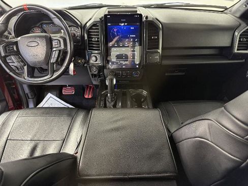 Used 2018 Ford F150 XLT w/ Equipment Group 302A Luxury image 10