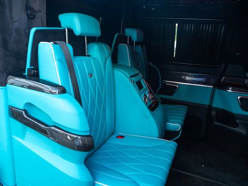 Used 2023 Mercedes-Benz Metris Passenger image 8
