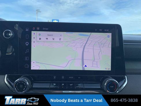 Used 2024 Chevrolet Colorado Trail Boss w/ Advanced Trailering Package AWD/4WD image 19