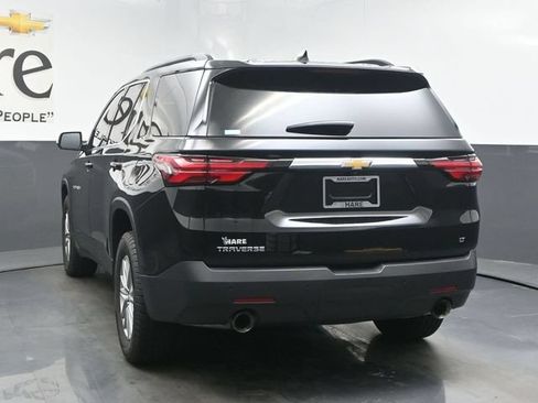 Used 2022 Chevrolet Traverse LT FWD image 38