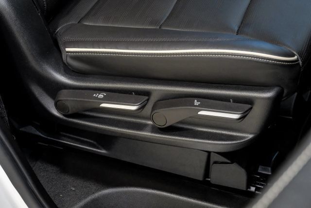 Used 2023 Cadillac Escalade Sport RWD image 53