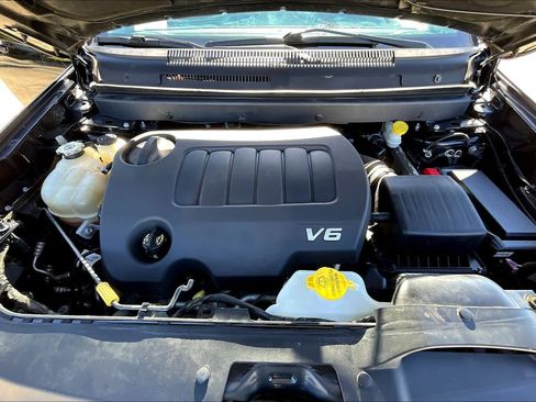 Used 2019 Dodge Journey GT image 28