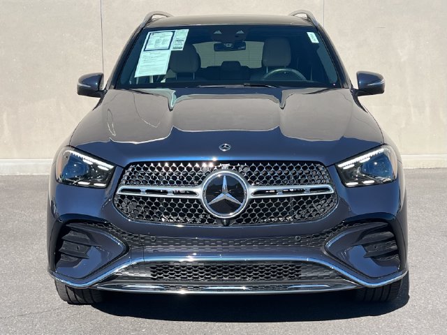 Used 2024 Mercedes-Benz GLE 450e 4MATIC image 3