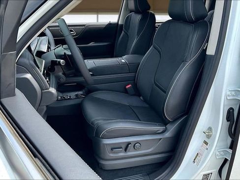 New 2026 INFINITI QX80 Luxe AWD/4WD image 25