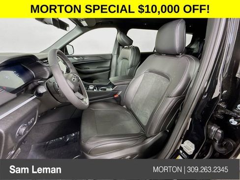 New 2025 Jeep Grand Cherokee L Altitude image 20