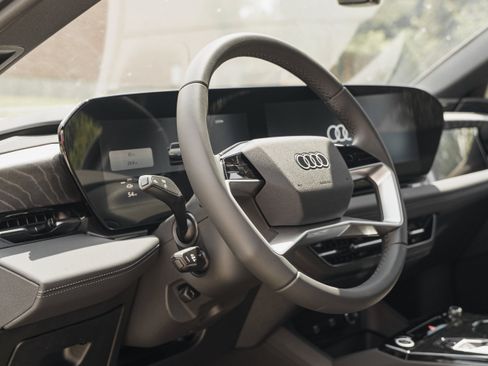 New 2027 Audi A6 e-tron Premium Plus AWD/4WD image 9