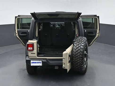 Used 2022 Jeep Wrangler Unlimited Sport AWD/4WD image 63