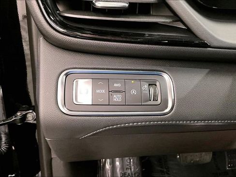 Used 2025 Buick Enclave Avenir w/ Trailering Package, 5000 lbs. AWD/4WD image 37