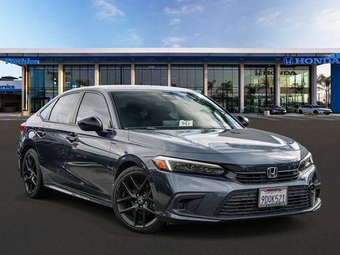 Used 2022 Honda Civic Sport image 1