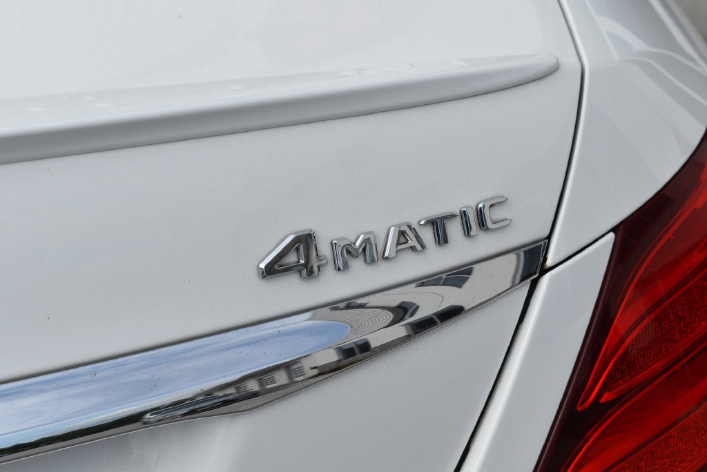 Used 2018 Mercedes-Benz E 300 4MATIC w/ Premium 2 Package (Q02) image 7