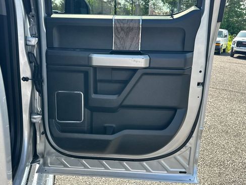 Used 2018 Ford F350 Lariat w/ Lariat Ultimate Package AWD/4WD image 17