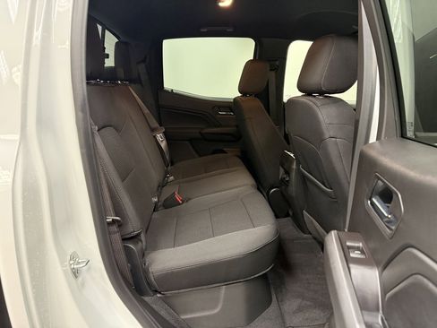 New 2026 GMC Canyon Elevation image 17