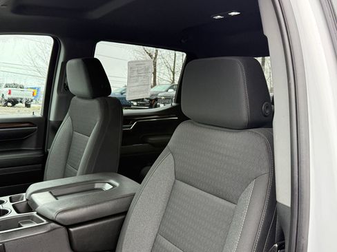 Used 2023 Chevrolet Silverado 1500 LT image 18