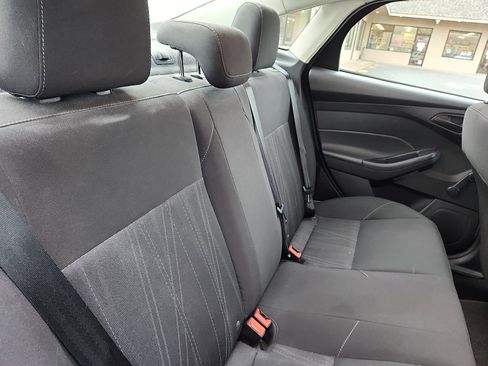 Used 2016 Ford Focus S image 29