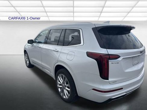 Used 2021 Cadillac XT6 Premium Luxury image 13