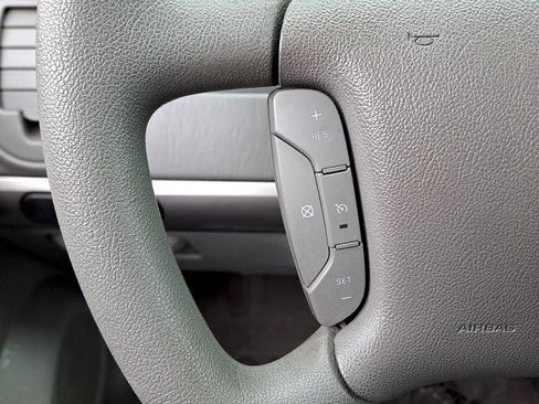 Used 2007 Chevrolet Malibu LS FWD image 16