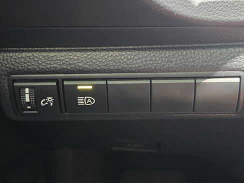 Certified 2025 Toyota Corolla LE FWD image 21