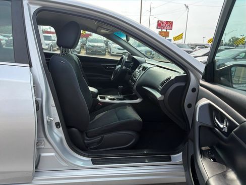 Used 2015 Nissan Altima 2.5 S w/ Power Driver Seat Package FWD image 17