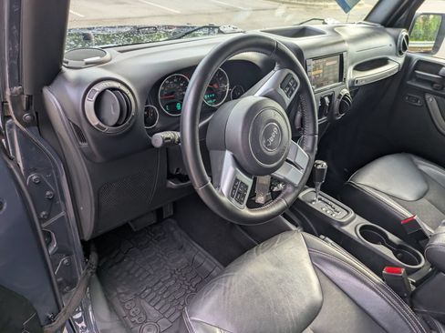 Used 2018 Jeep Wrangler Unlimited Sport AWD/4WD image 14