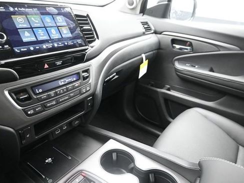 New 2026 Honda Ridgeline RTL image 30