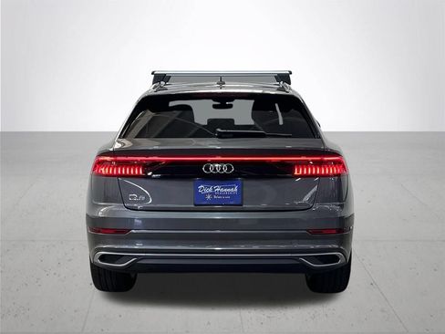 Used 2022 Audi Q8 Premium Plus AWD/4WD image 11