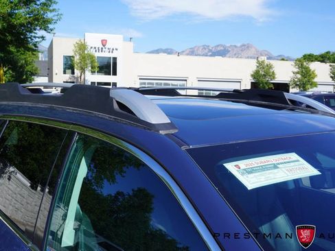 Used 2025 Subaru Outback Touring XT AWD/4WD image 7