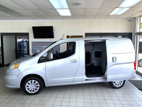 Used 2015 Chevrolet City Express LT w/ Technology Package image 3