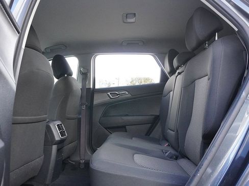 Used 2023 Kia Sportage LX image 35