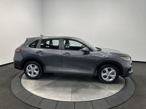 Certified 2025 Honda HR-V LX image 8