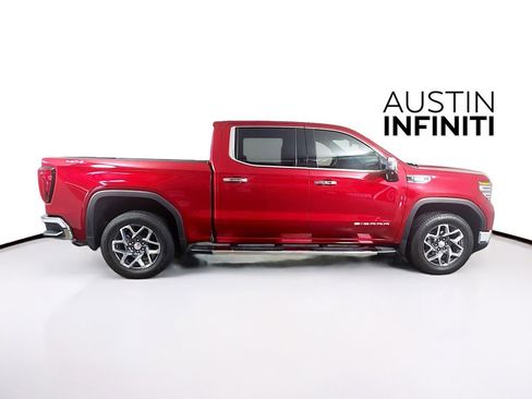 Used 2025 GMC Sierra 1500 SLT w/ SLT Premium Package AWD/4WD image 9