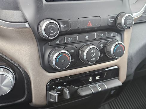 Used 2022 RAM 1500 Laramie image 28