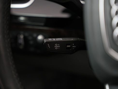 Used 2018 Audi Q7 3.0T Prestige AWD/4WD image 15