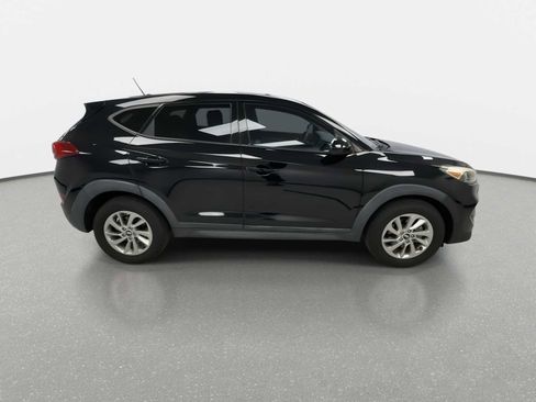 Used 2017 Hyundai Tucson SE FWD image 9