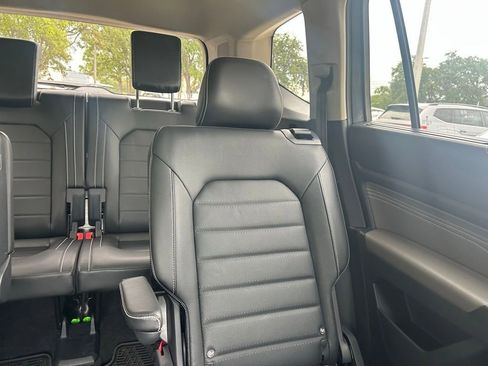 Certified 2022 Volkswagen Atlas SEL Premium AWD/4WD image 14